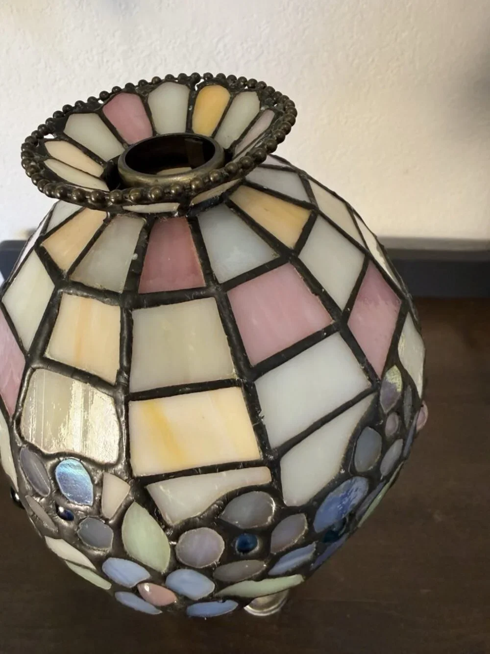 PartyLite Hydrangea Stained Glass Tiffany Style Shade Tealight Candle Lamp P7790